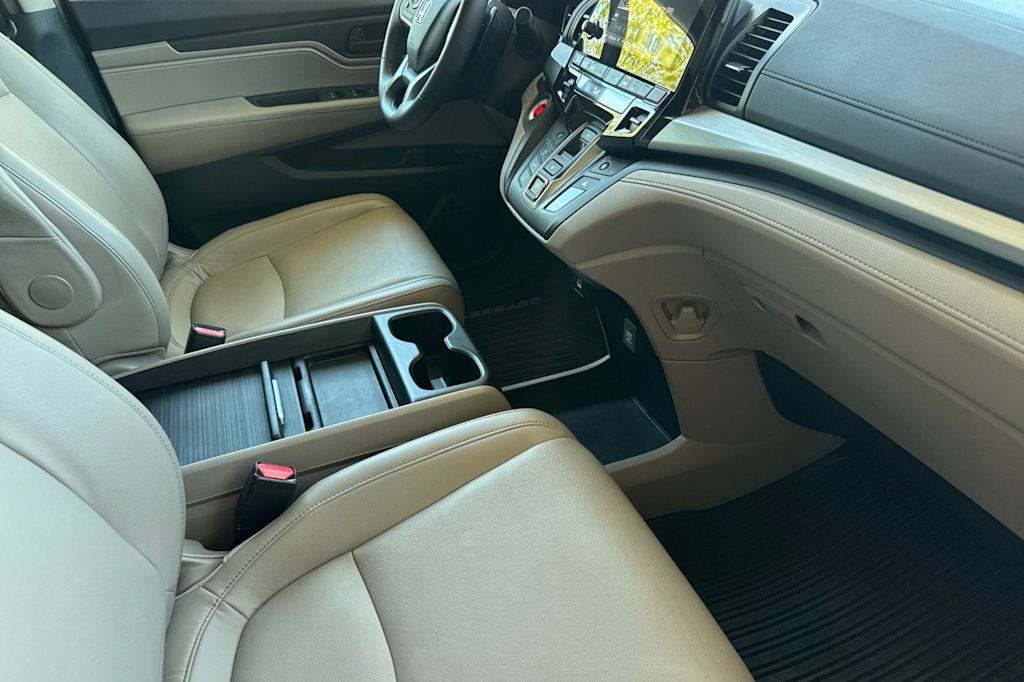 Thumbnail: 2022 Honda Odyssey - 10