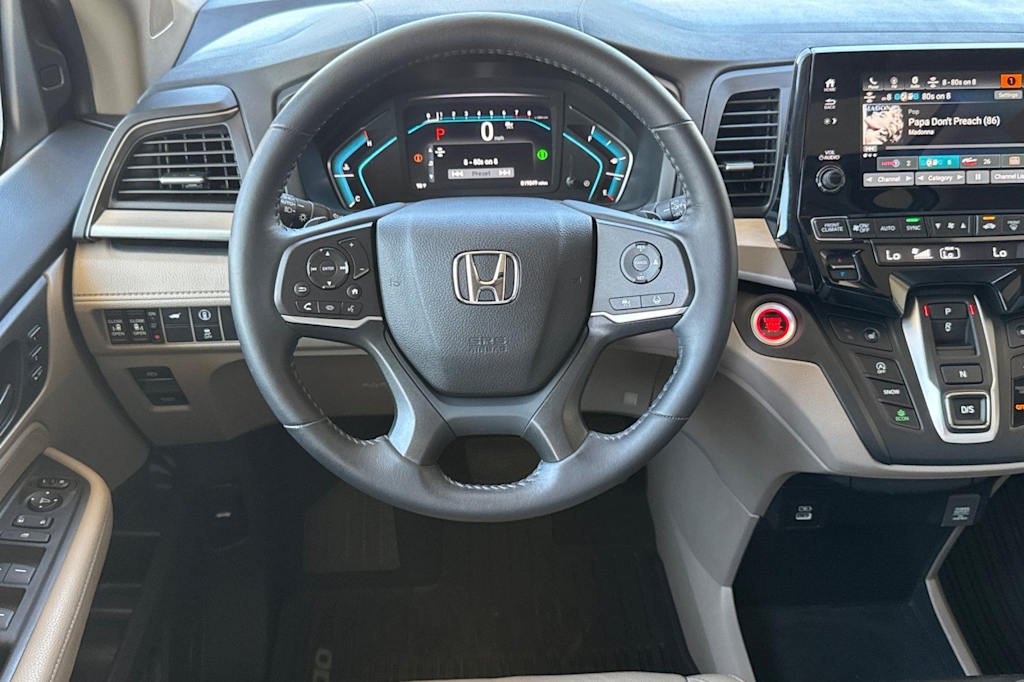Thumbnail: 2022 Honda Odyssey - 8