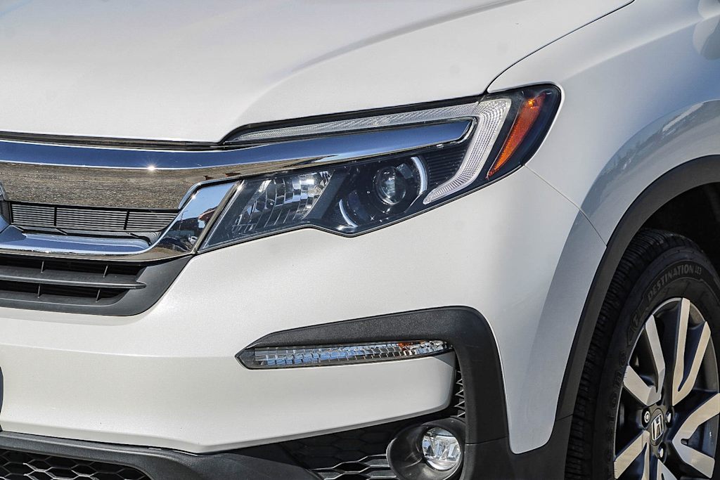 Thumbnail: 2020 Honda Pilot - 19