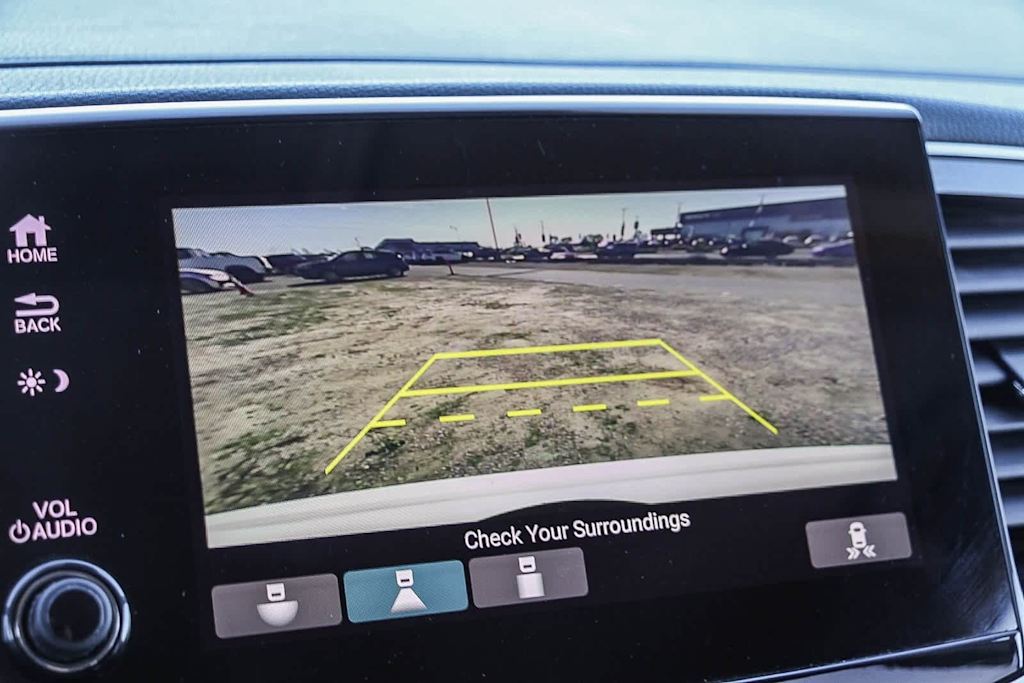 Thumbnail: 2020 Honda Pilot - 25