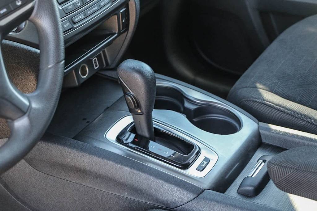 Thumbnail: 2020 Honda Pilot - 13