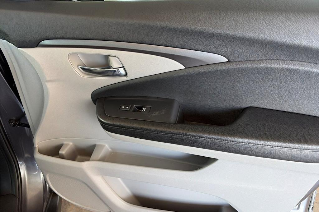 Thumbnail: 2016 Honda Pilot - 26