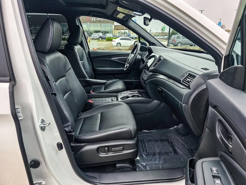 Thumbnail: 2023 Honda Passport - 7