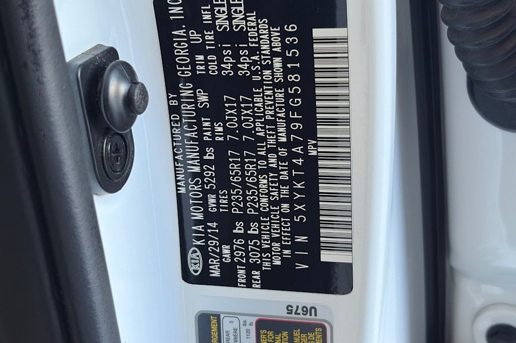 Thumbnail: 2015 Kia Sorento - 17