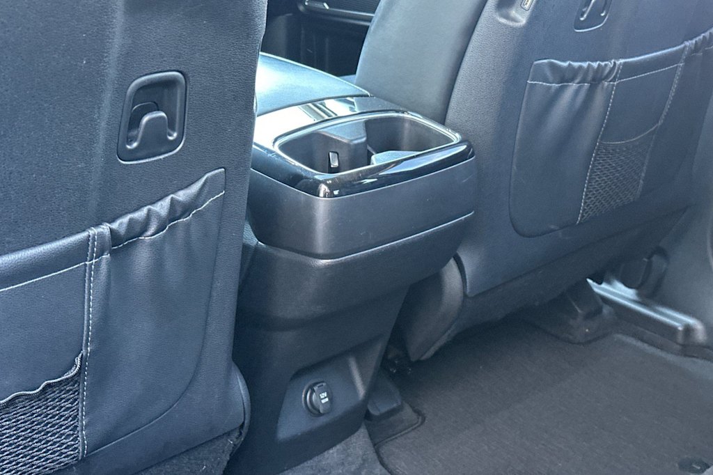 Thumbnail: 2020 Kia Telluride - 22