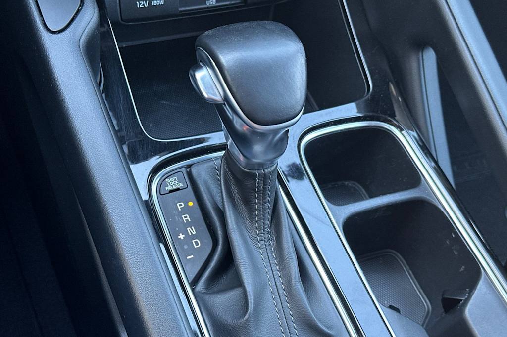 Thumbnail: 2020 Kia Telluride - 13