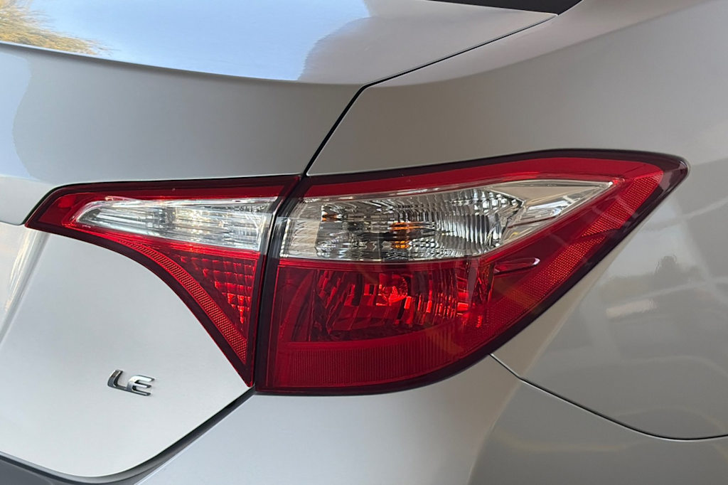 Thumbnail: 2016 Toyota Corolla - 29