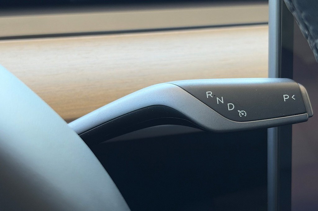 Thumbnail: 2023 Tesla Model 3 - 24