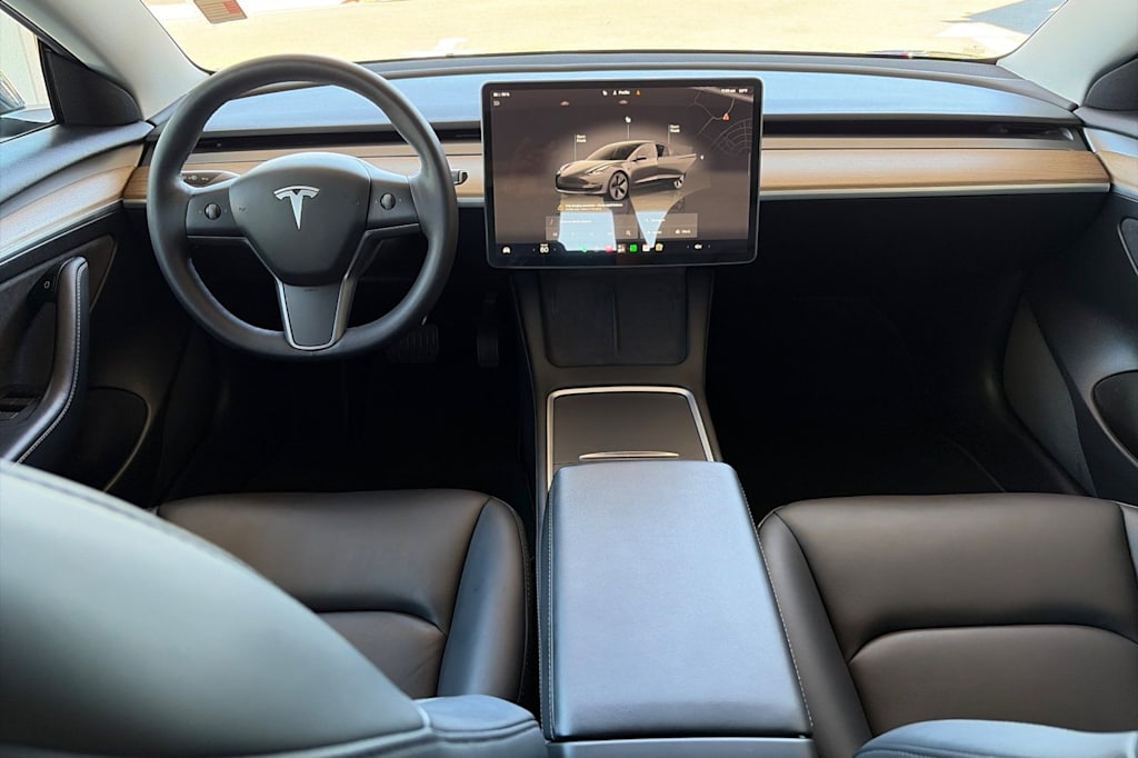 Thumbnail: 2023 Tesla Model 3 - 2