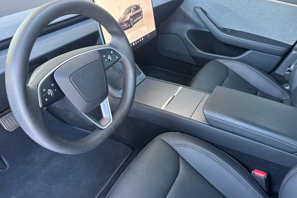 Thumbnail: 2024 Tesla Model 3 - 9