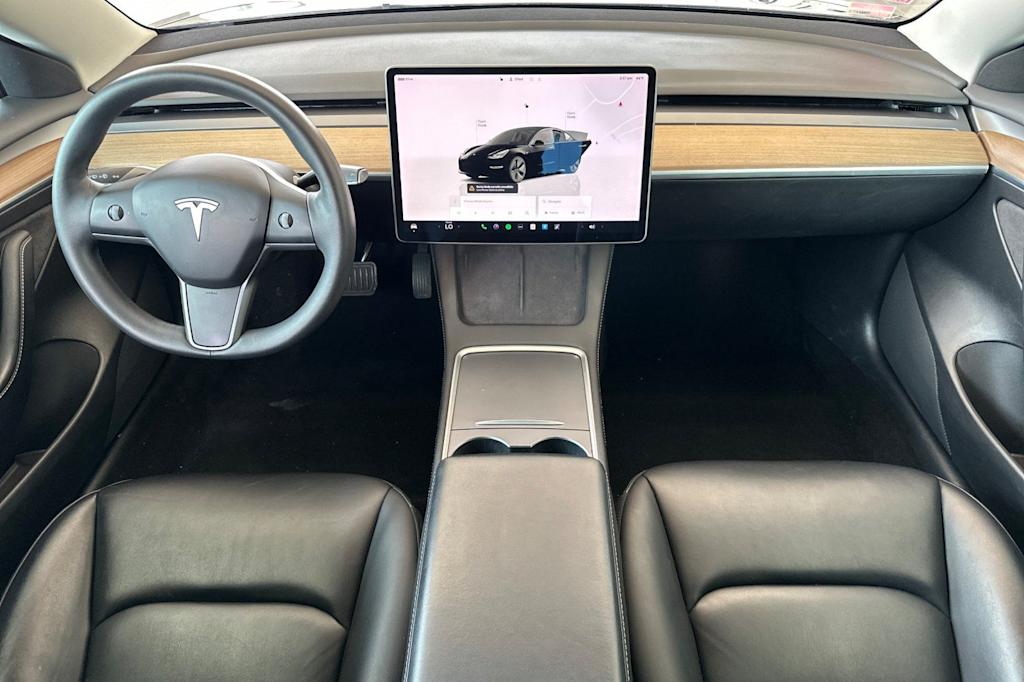Thumbnail: 2022 Tesla Model 3 - 2