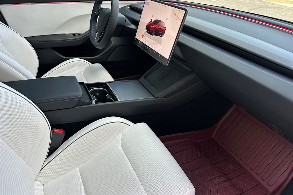 Thumbnail: 2024 Tesla Model 3 - 11