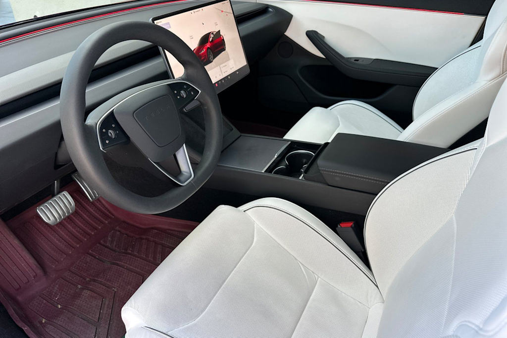 Thumbnail: 2024 Tesla Model 3 - 10