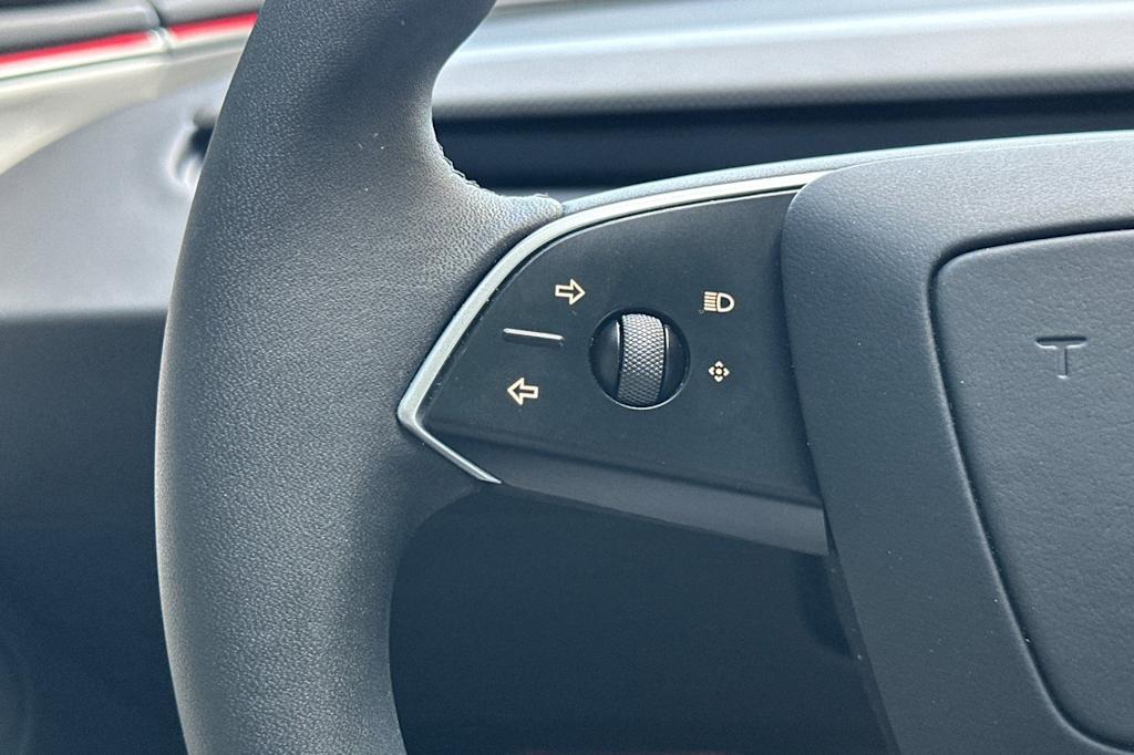 Thumbnail: 2024 Tesla Model 3 - 24