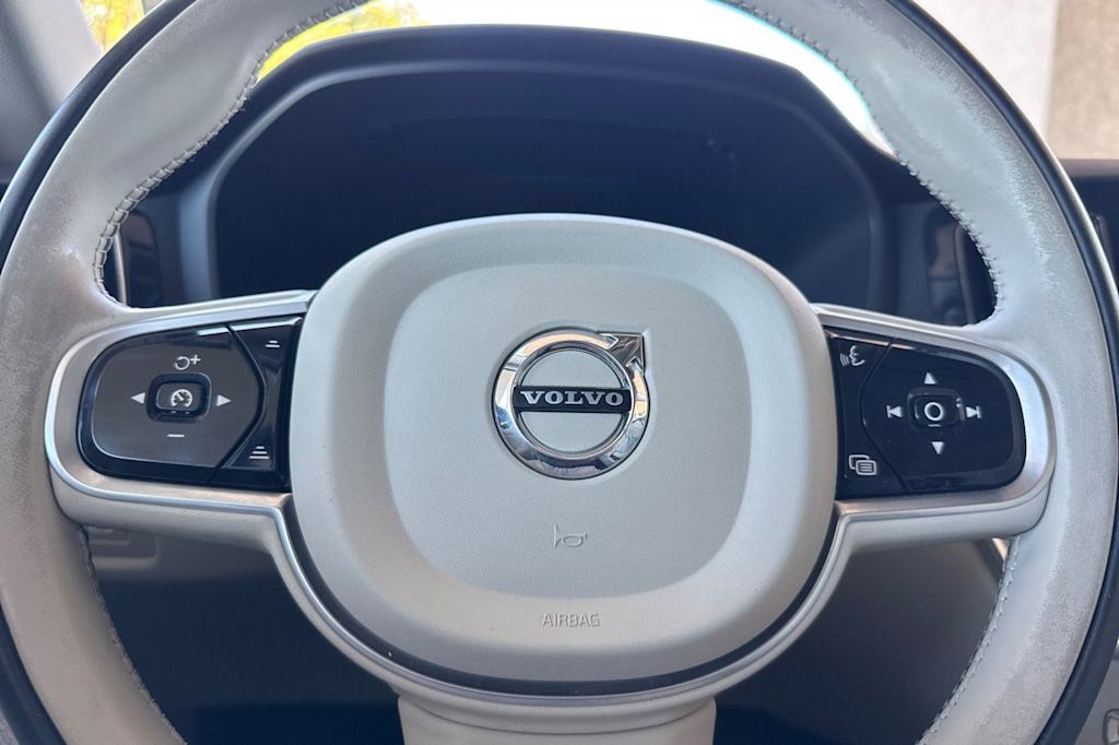 Thumbnail: 2019 Volvo S60 - 28