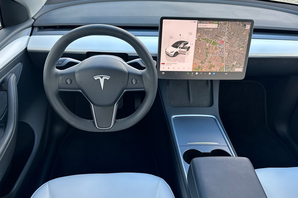 Thumbnail: 2025 Tesla Model Y - 9