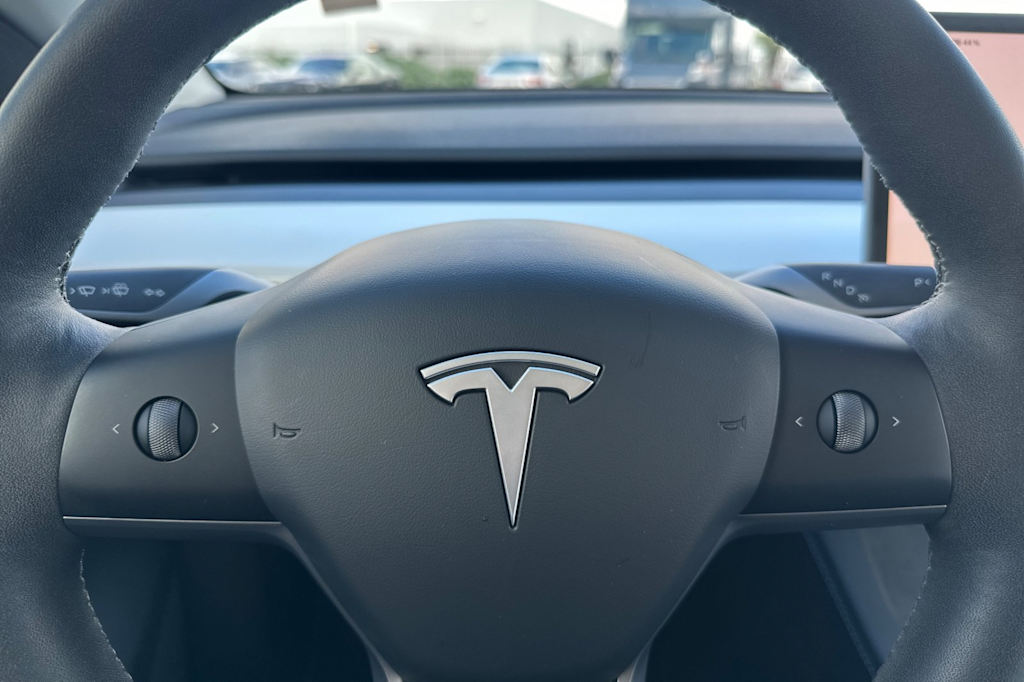 Thumbnail: 2025 Tesla Model Y - 26