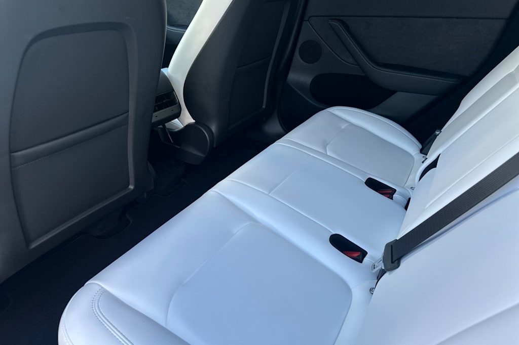 Thumbnail: 2025 Tesla Model Y - 12