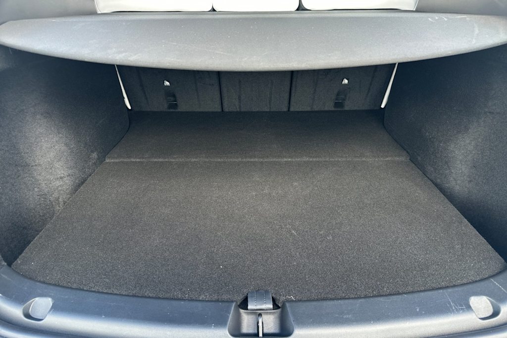 Thumbnail: 2025 Tesla Model Y - 14