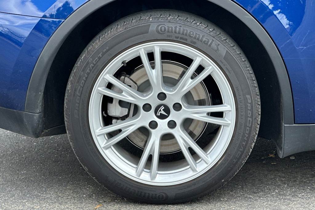 Thumbnail: 2023 Tesla Model Y - 7