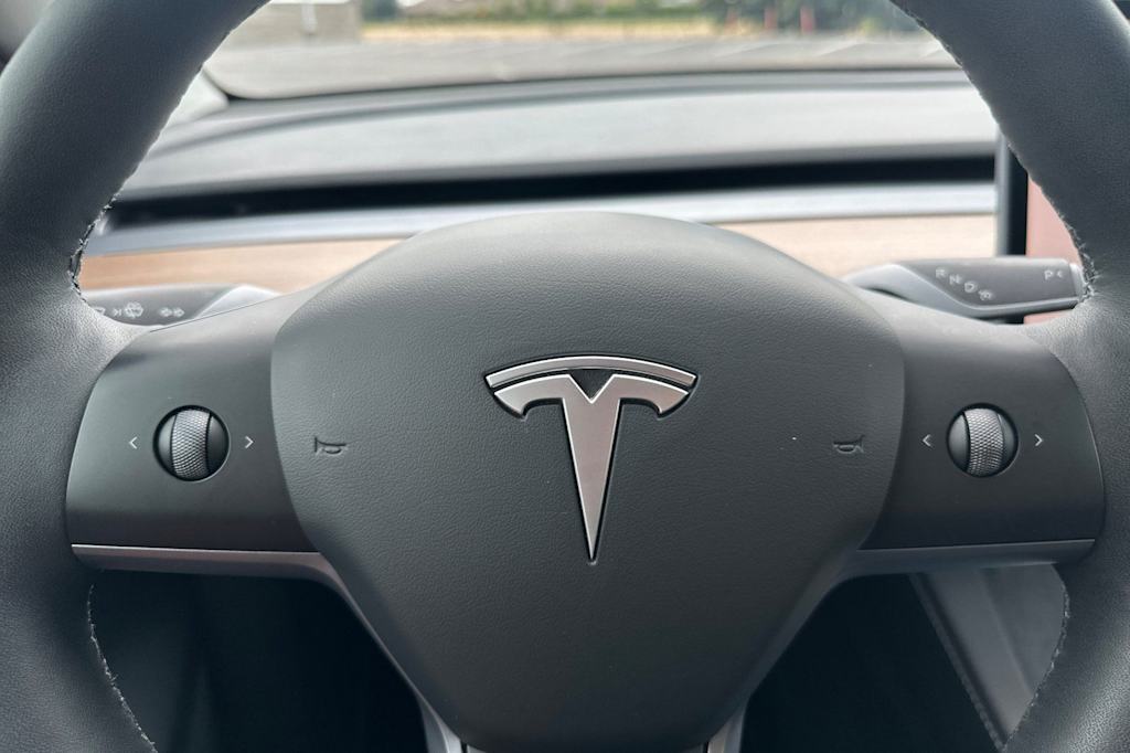 Thumbnail: 2023 Tesla Model Y - 27