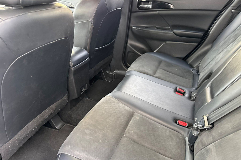 Thumbnail: 2024 Mitsubishi Eclipse Cross - 10