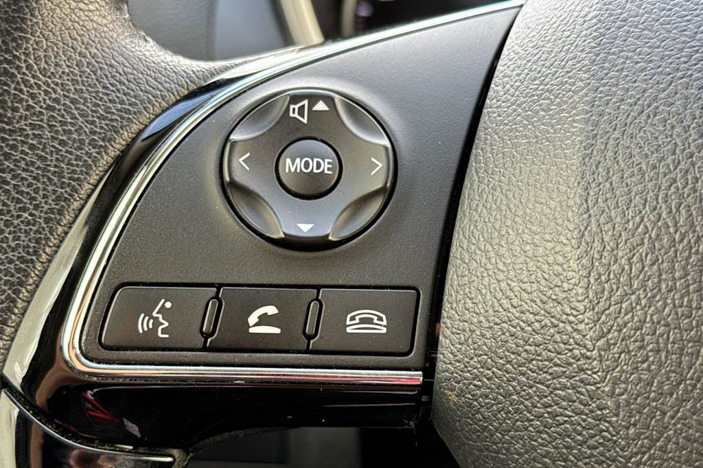 Thumbnail: 2024 Mitsubishi Eclipse Cross - 17