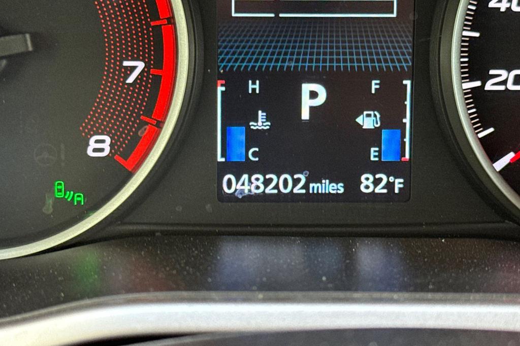 Thumbnail: 2024 Mitsubishi Eclipse Cross - 31