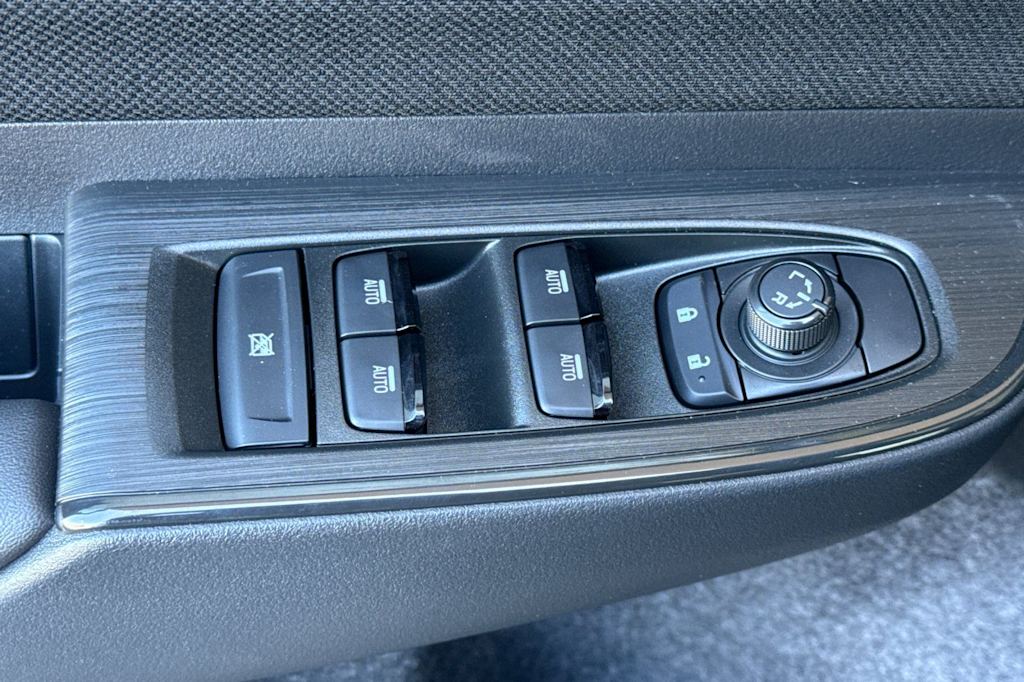 Thumbnail: 2026 Subaru Outback - 20