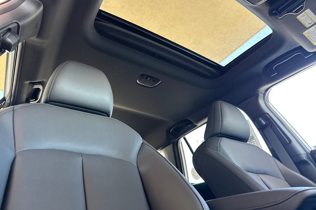 Thumbnail: 2026 Subaru Outback - 23
