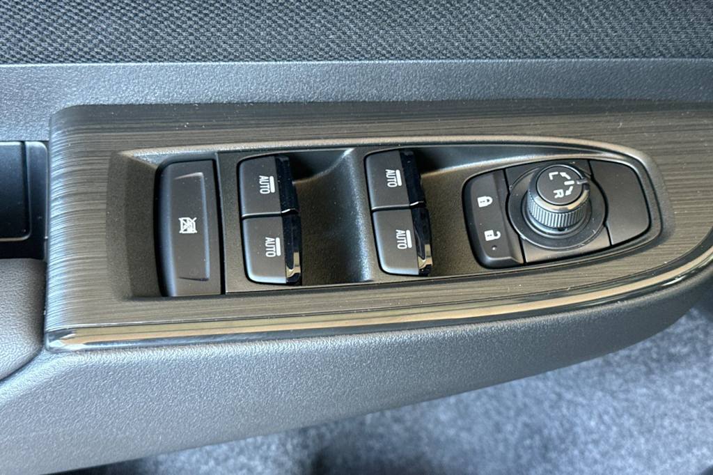 Thumbnail: 2026 Subaru Outback - 20