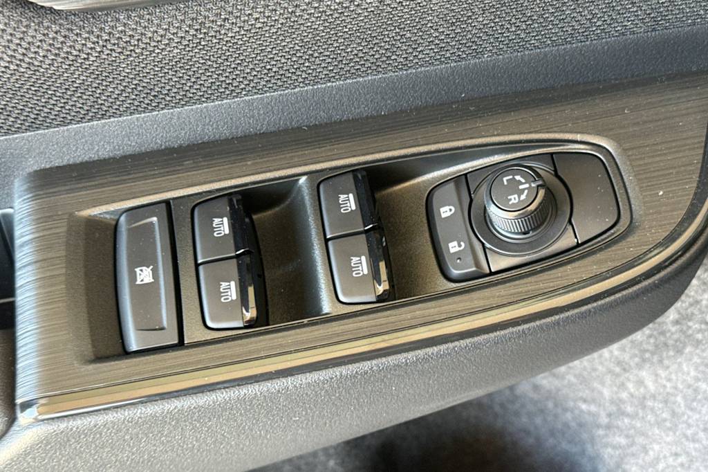 Thumbnail: 2026 Subaru Outback - 21