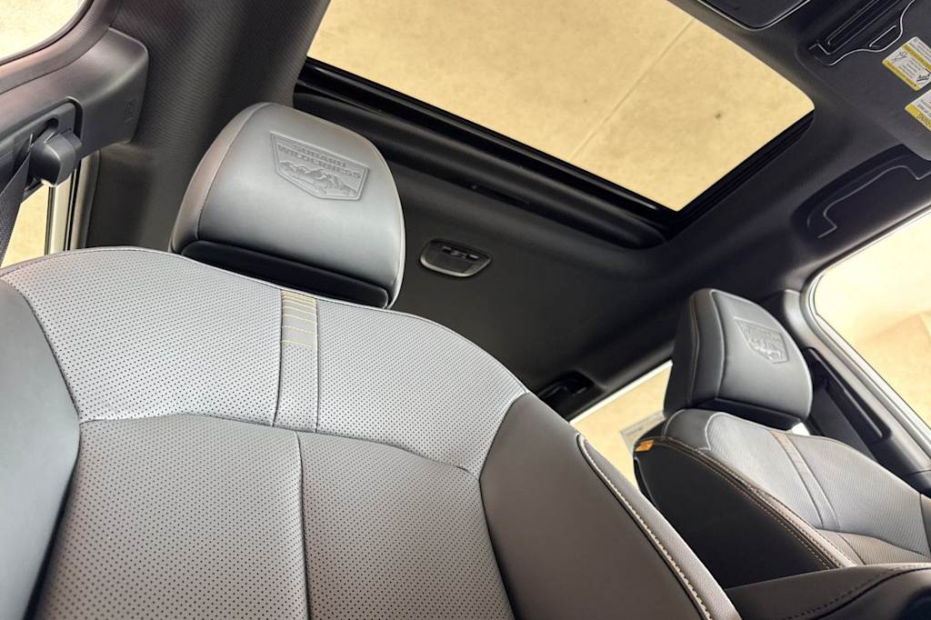 Thumbnail: 2026 Subaru Outback - 22