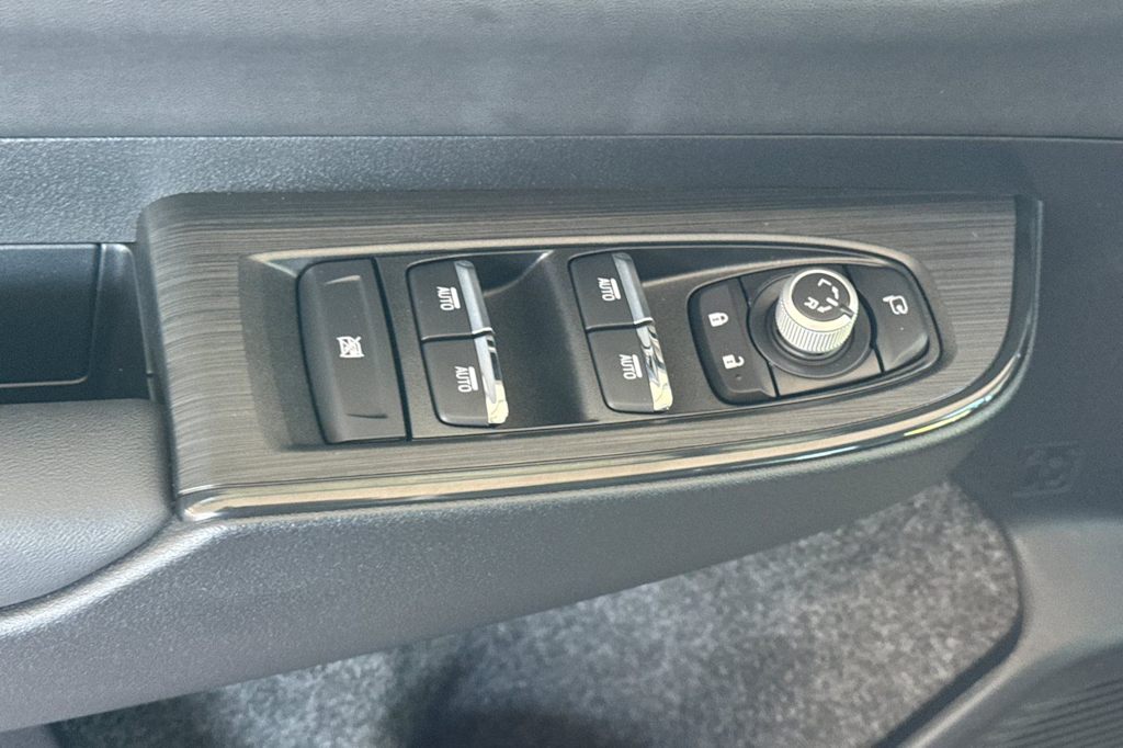 Thumbnail: 2026 Subaru Outback - 20