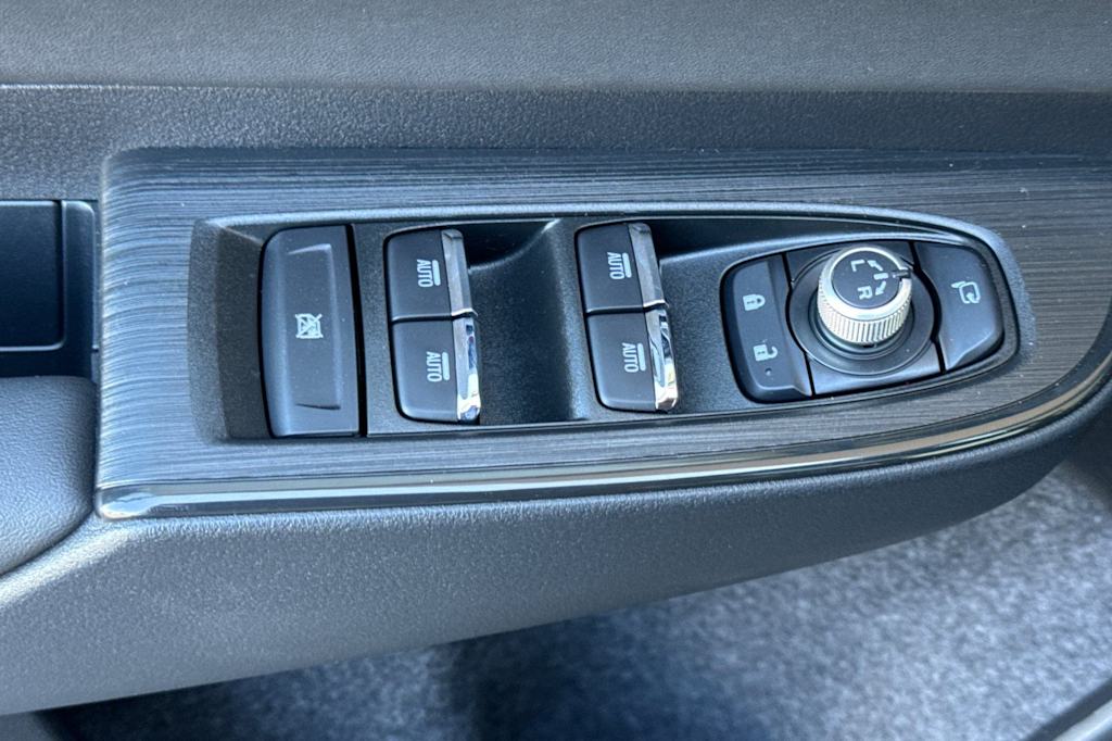 Thumbnail: 2026 Subaru Outback - 20
