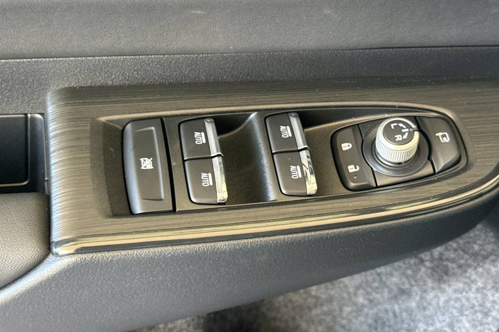 Thumbnail: 2026 Subaru Outback - 20