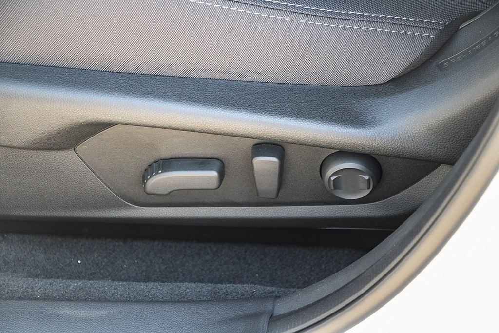 Thumbnail: 2025 Subaru Crosstrek - 24