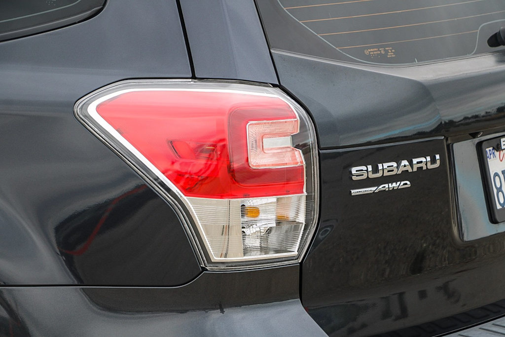 Thumbnail: 2018 Subaru Forester - 21