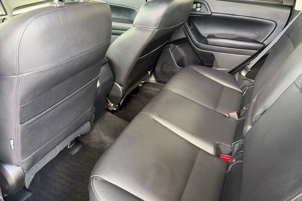 Thumbnail: 2015 Subaru Forester - 9
