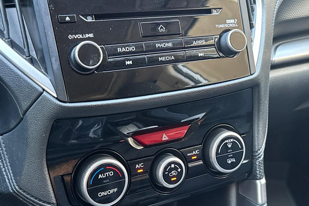 Thumbnail: 2020 Subaru Forester - 26