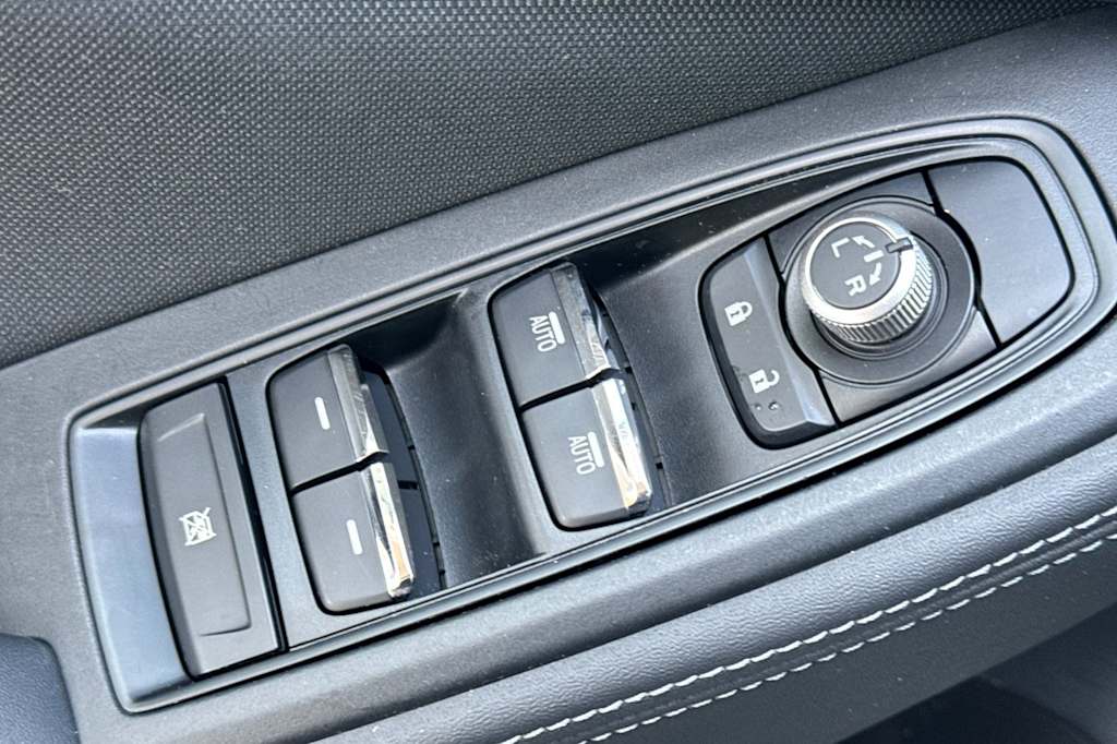 Thumbnail: 2020 Subaru Forester - 21