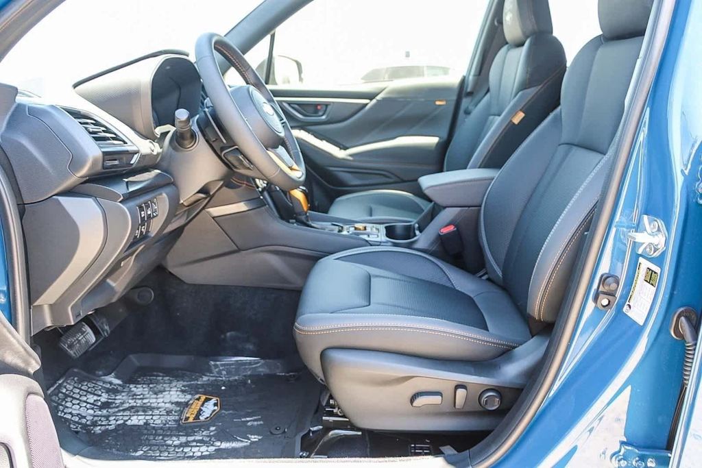 Thumbnail: 2025 Subaru Forester - 10