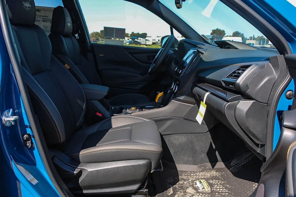 Thumbnail: 2025 Subaru Forester - 8