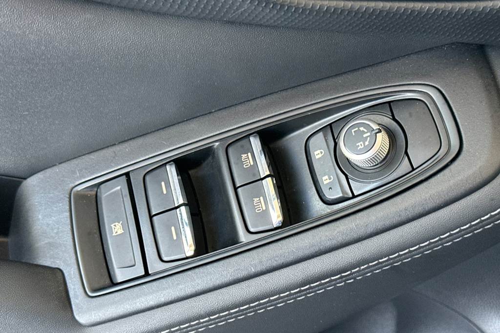 Thumbnail: 2020 Subaru Forester - 21