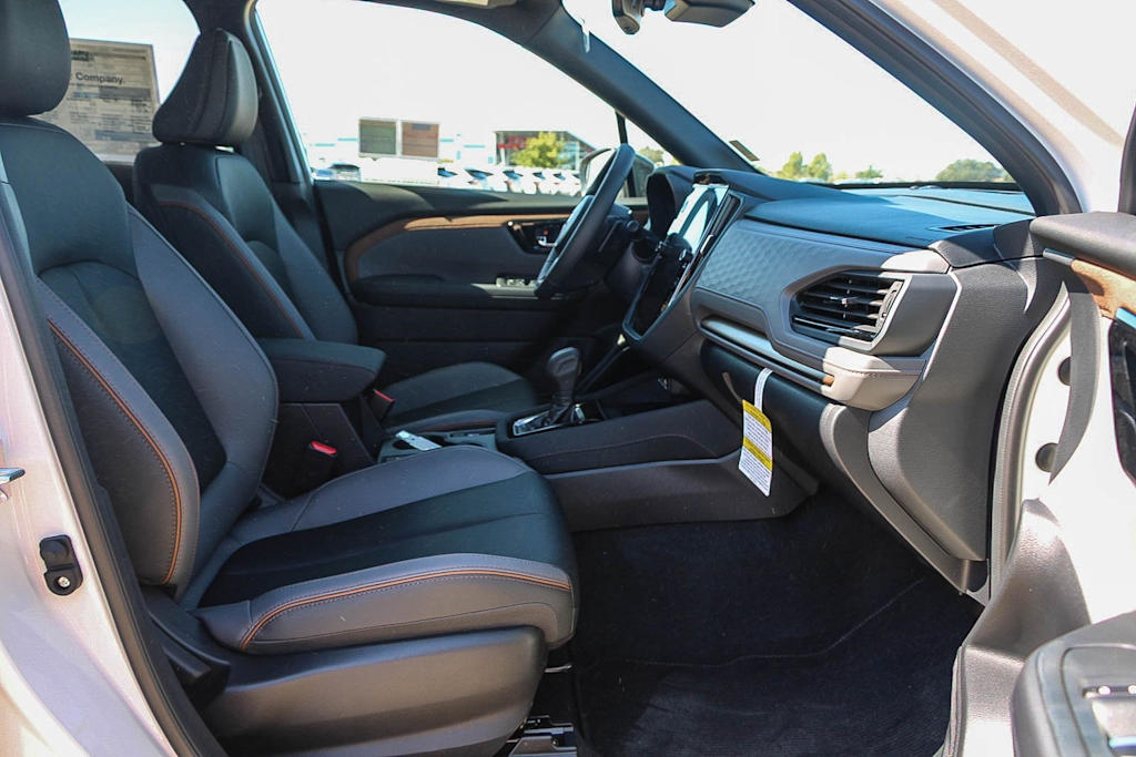 Thumbnail: 2025 Subaru Forester - 8