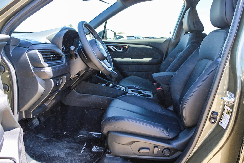 Thumbnail: 2025 Subaru Forester - 9