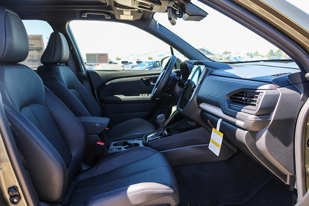 Thumbnail: 2025 Subaru Forester - 8