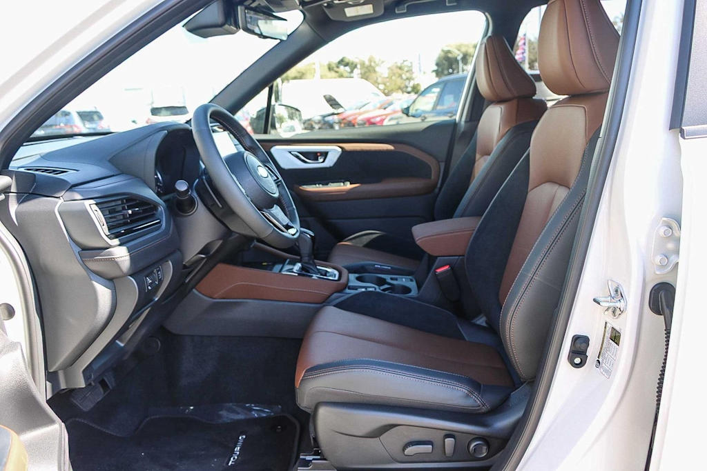 Thumbnail: 2025 Subaru Forester - 10