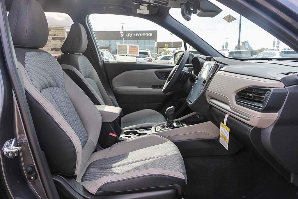 Thumbnail: 2025 Subaru Forester - 9