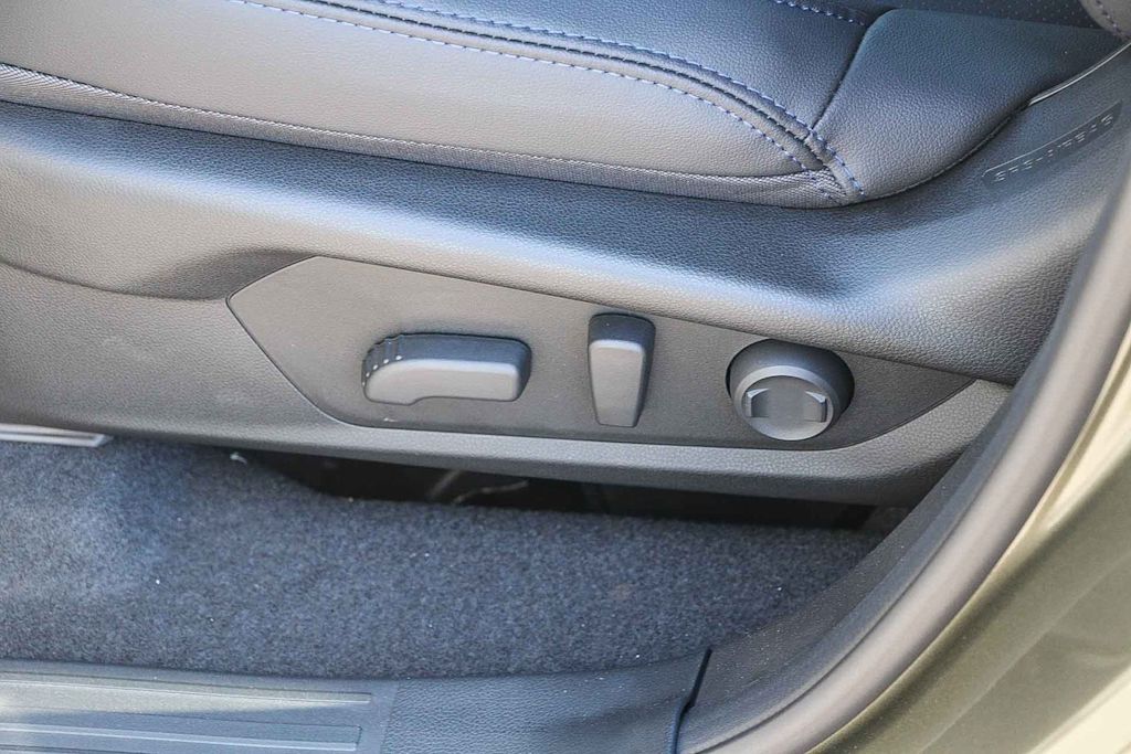 Thumbnail: 2025 Subaru Forester - 23